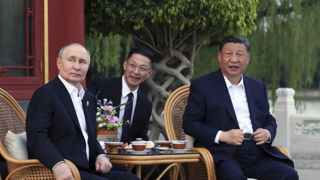 Cover Image for يركز بوتين على التبادلات التجارية والثقافية في هاربين، الصين، بعد إعادة تأكيد العلاقات مع شي