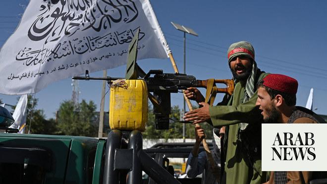 Cover Image for السائح البريطاني الخطر الذي تحتجزه طالبان يشيد بالخاطفين في مقابلة مع أندرو تيت