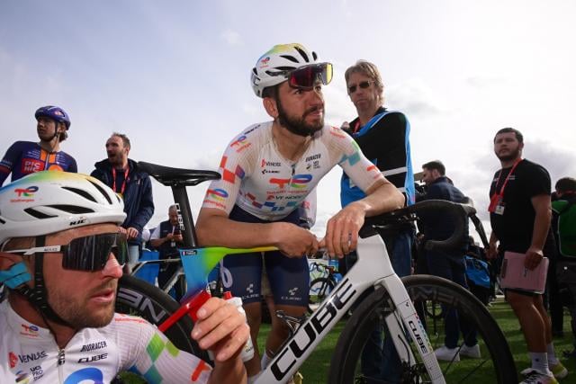 أنتوني تورجيس يعبر عن رضاه بالمركز الرابع عشر في سباق باريس-روبيه 2026