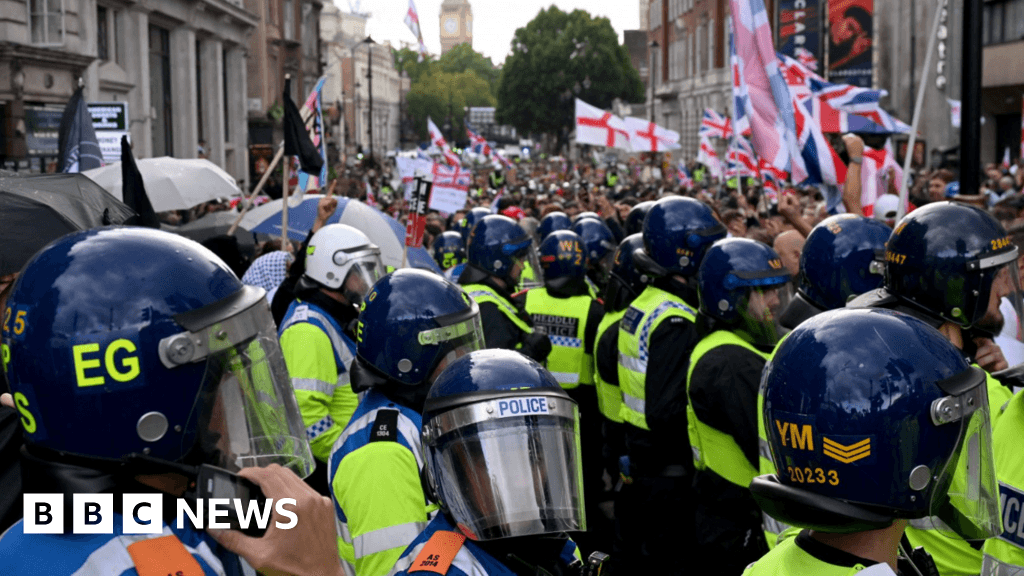 احتجاجات اليمين المتطرف ومواجهات في لندن: اعتقال تسعة أشخاص
