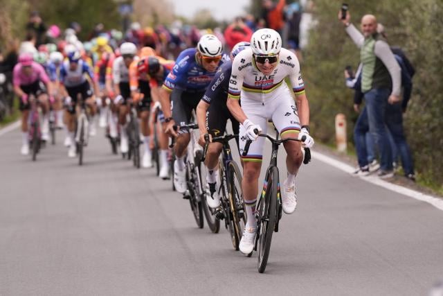 تاداي بوغاتشار: تحول جسدي وتقوية أساسية نحو قمة الأداء في سباقات الدراجات